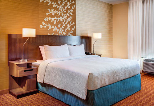Fairfield Inn & Suites By Marriott Burlington Exterior photo